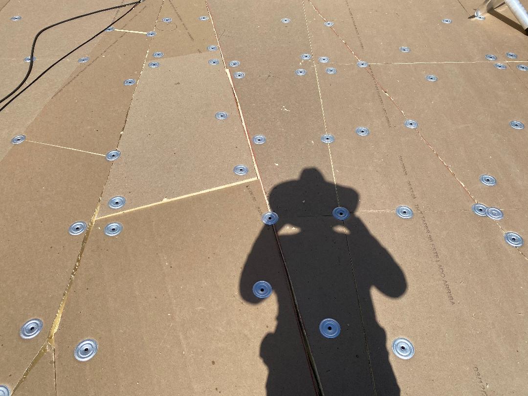 government contract roofing